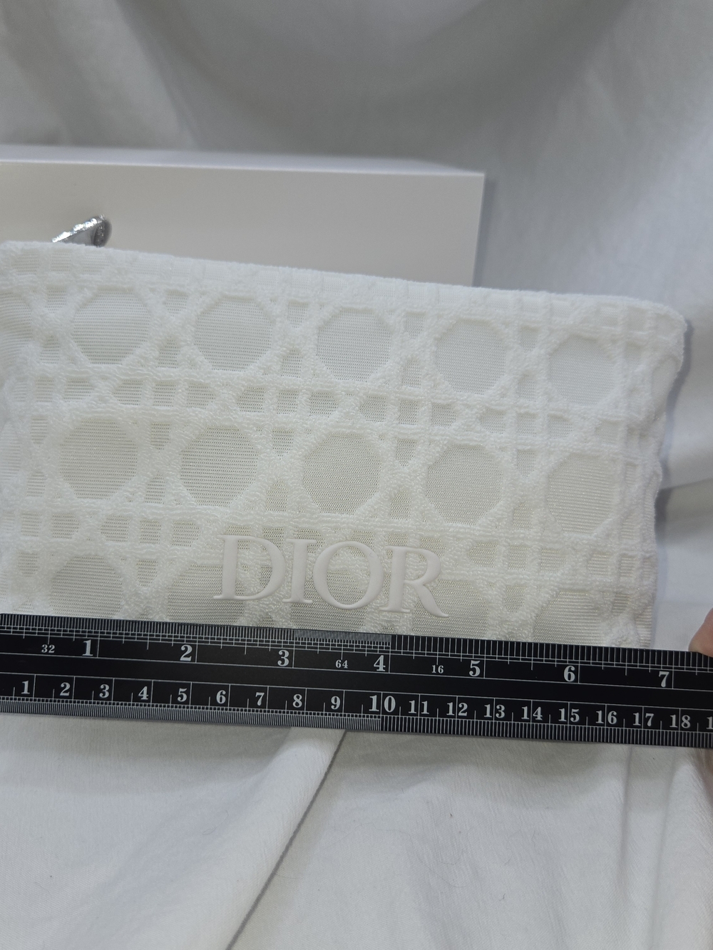 White Embroidered Textured Cosmetic Pouch - Picture 2 of 7